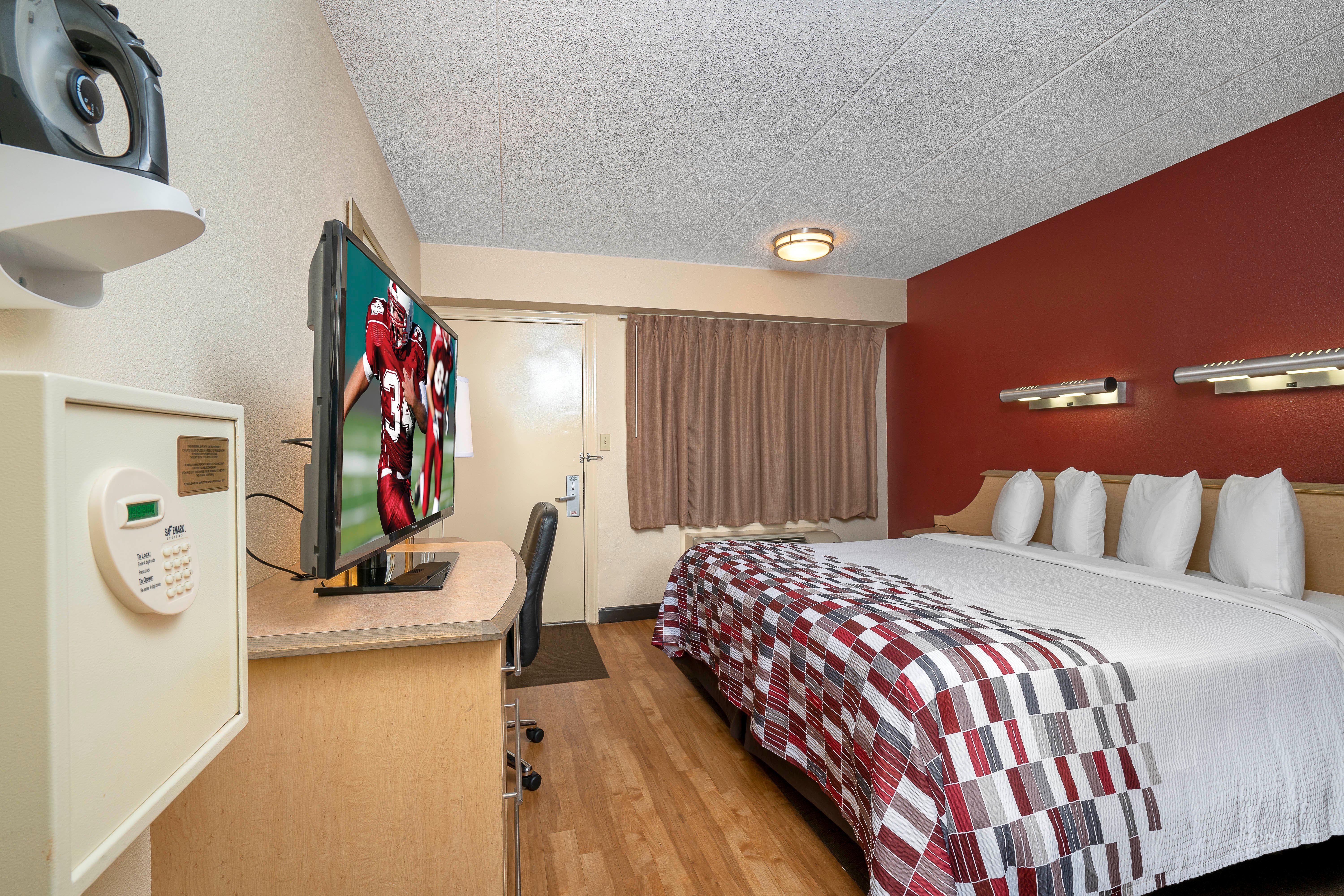 Red Roof Inn Detroit - Roseville St Clair Shores Dış mekan fotoğraf