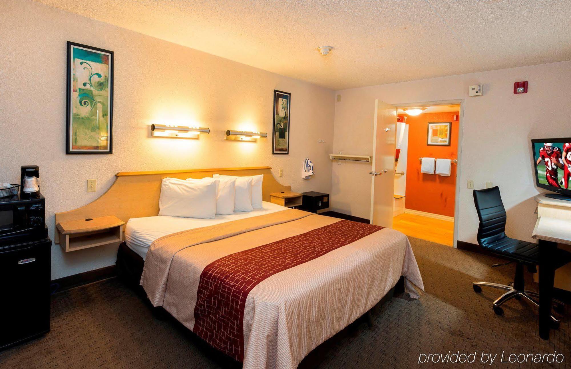 Red Roof Inn Detroit - Roseville St Clair Shores Dış mekan fotoğraf